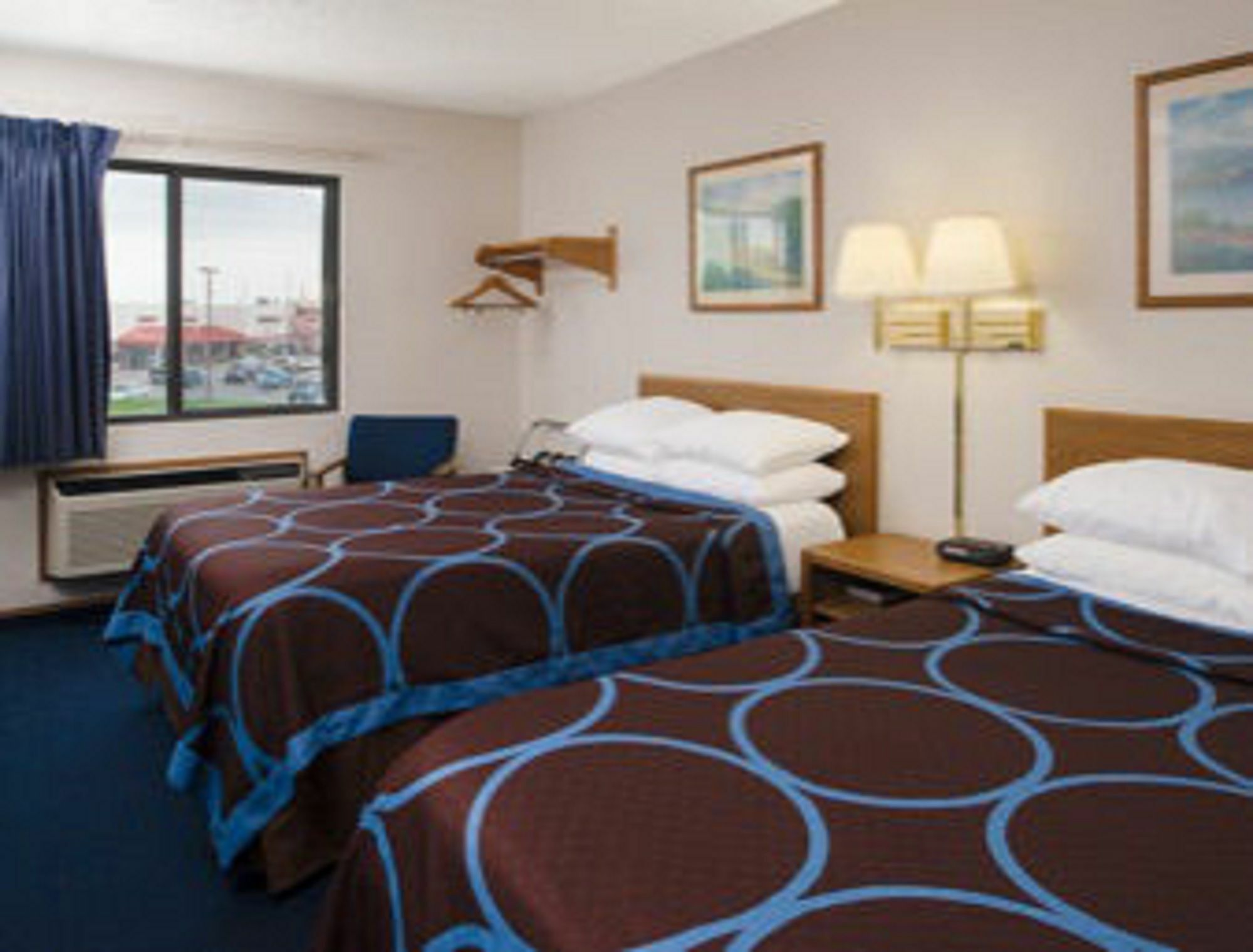 Super 8 By Wyndham Lincoln North Hotel Exterior photo